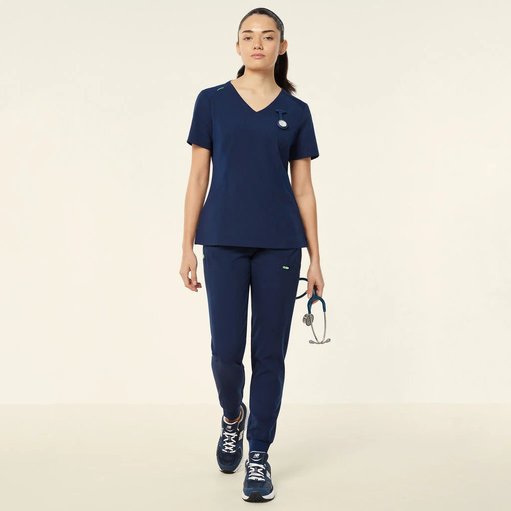 Invigorate Helen Scrub Top CATUWX